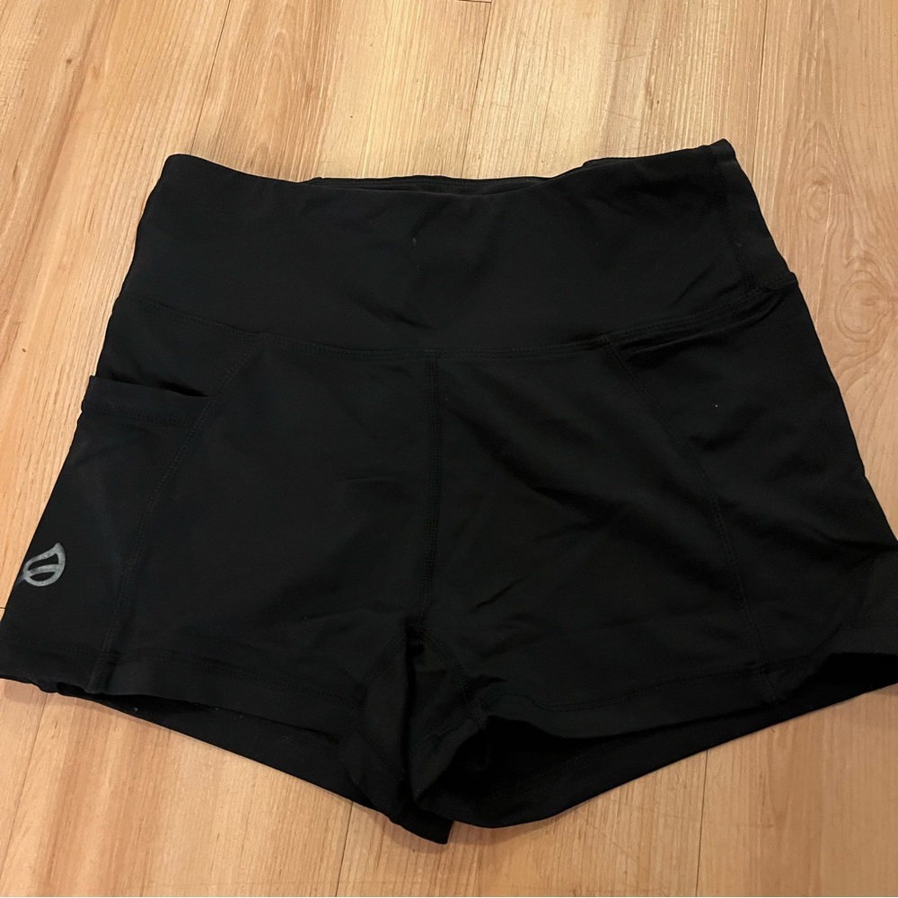 P’tula Athletic Short Shorts